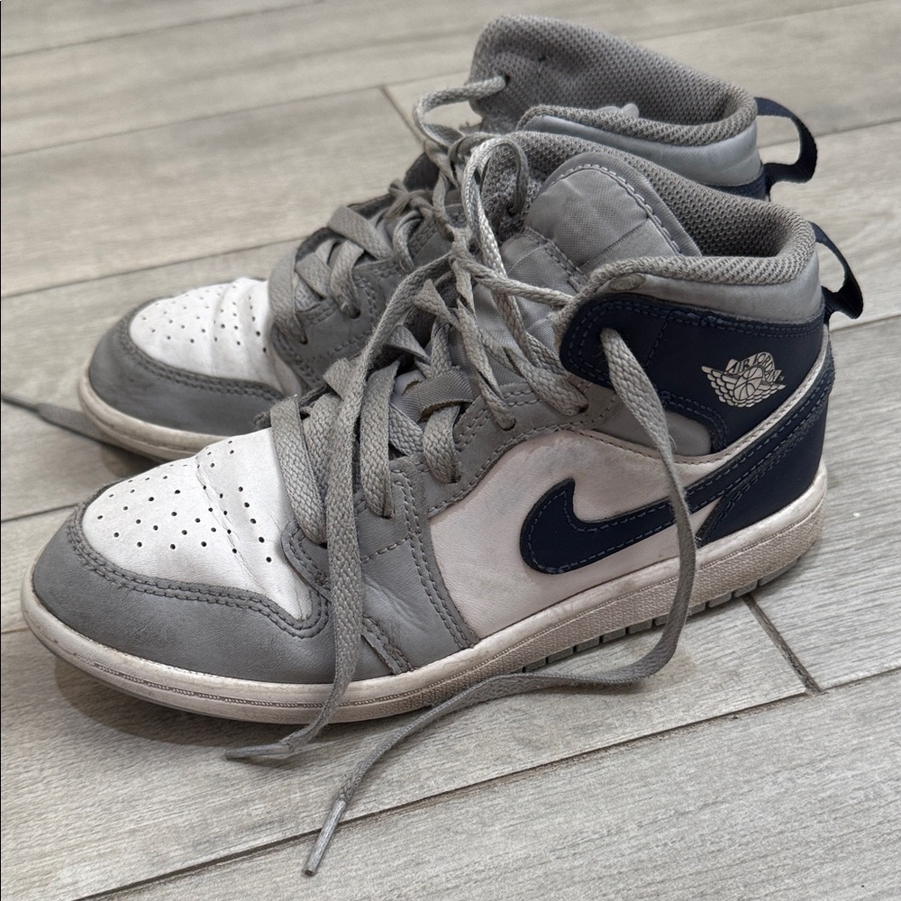 Nike Air Jordan High-Top Sneakers in Gray and White with Navy Accent